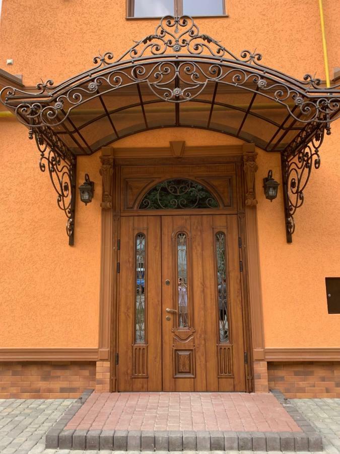 波利亚纳 Сонячна Соната酒店 外观 照片